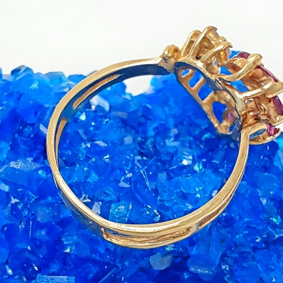 Heart 14k Yellow Gold Ring Diamond & Sapphires Ring 4 gram SZ -7 resizable - Picture 8 of 15